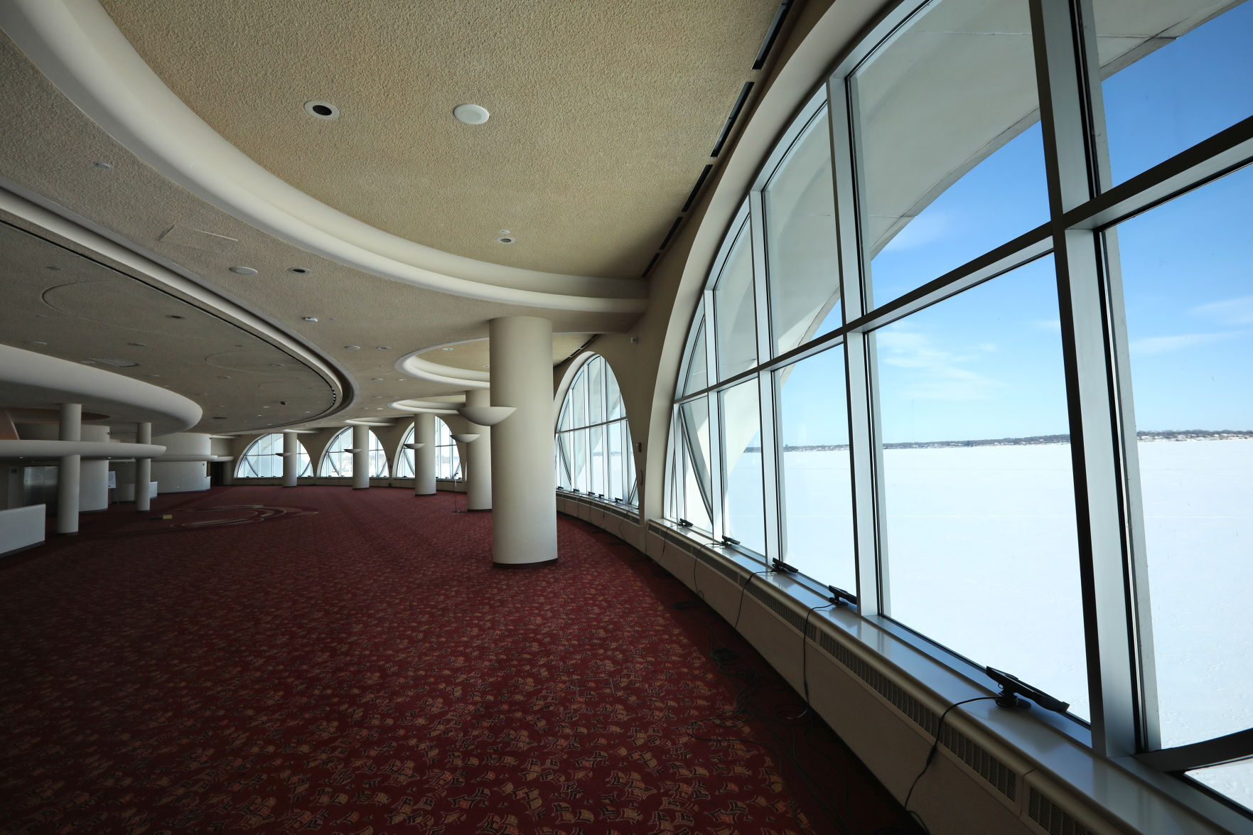 MononaTerrace interior